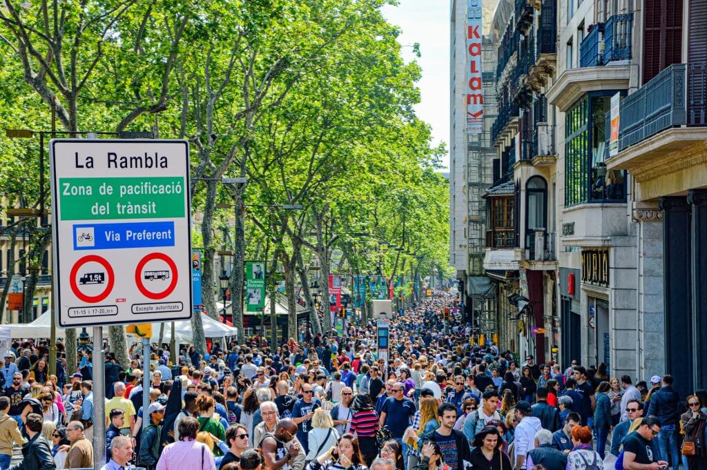 larambla-4919890_1920