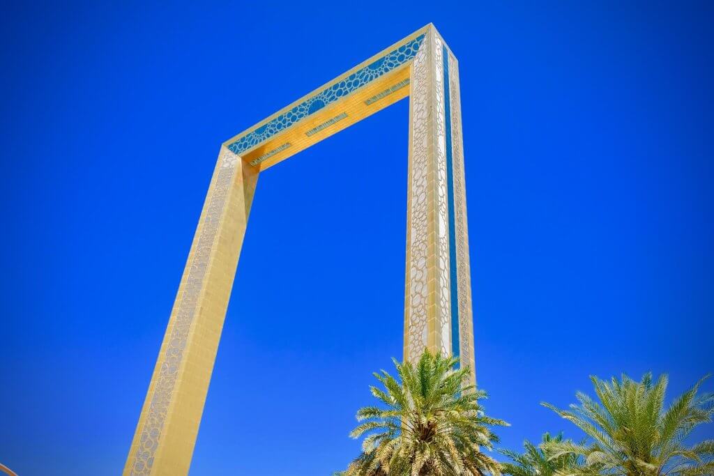 dubai-ga6f44bd64_1920