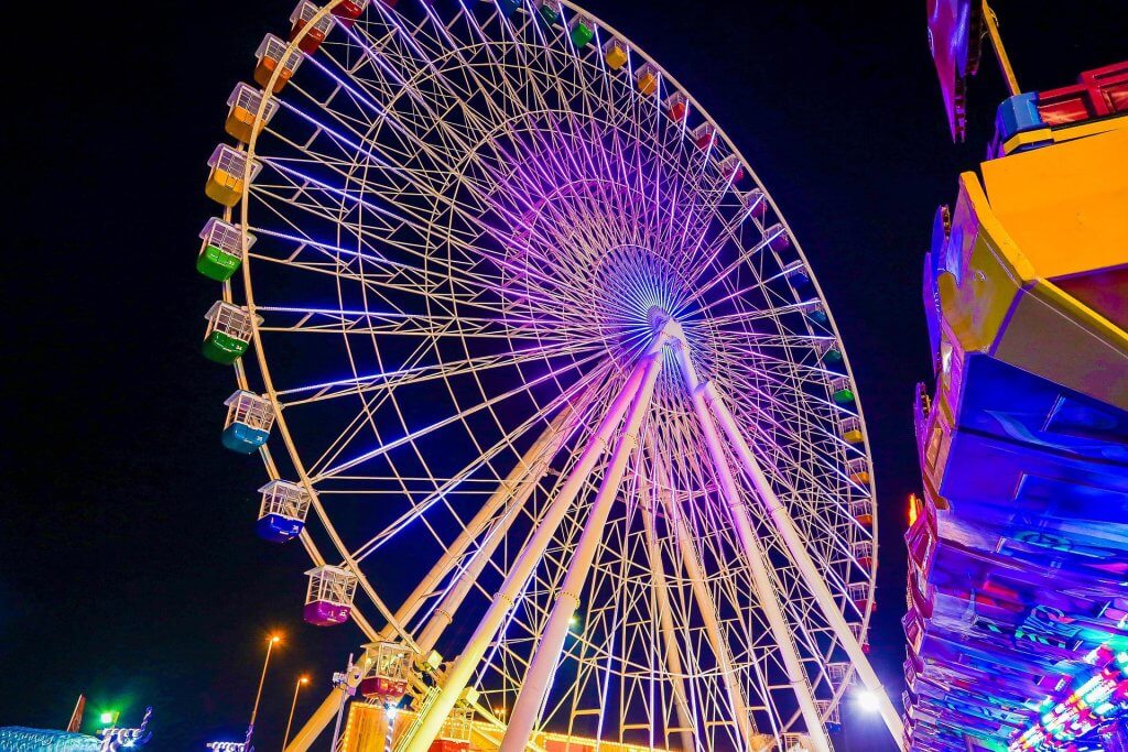 giant-wheel-g82f947fe3_1920